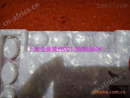 长期优惠供应竹木雕刻机  刻字机  电脑雕刻机