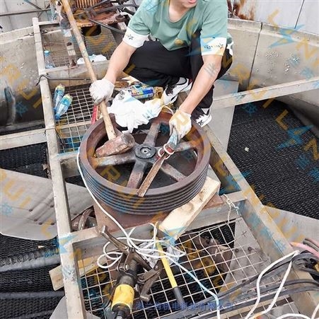 上海南汇区圆形冷却塔空研减速机维修