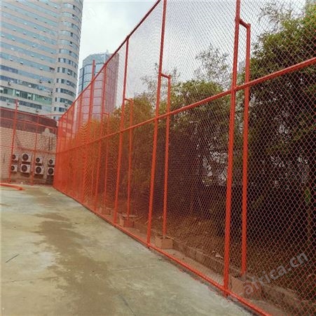 笼式足球围网价格-足球场围栏围网-笼式足球场建设