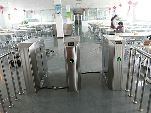 门禁翼闸价格_翼闸和系统相结合工作流程